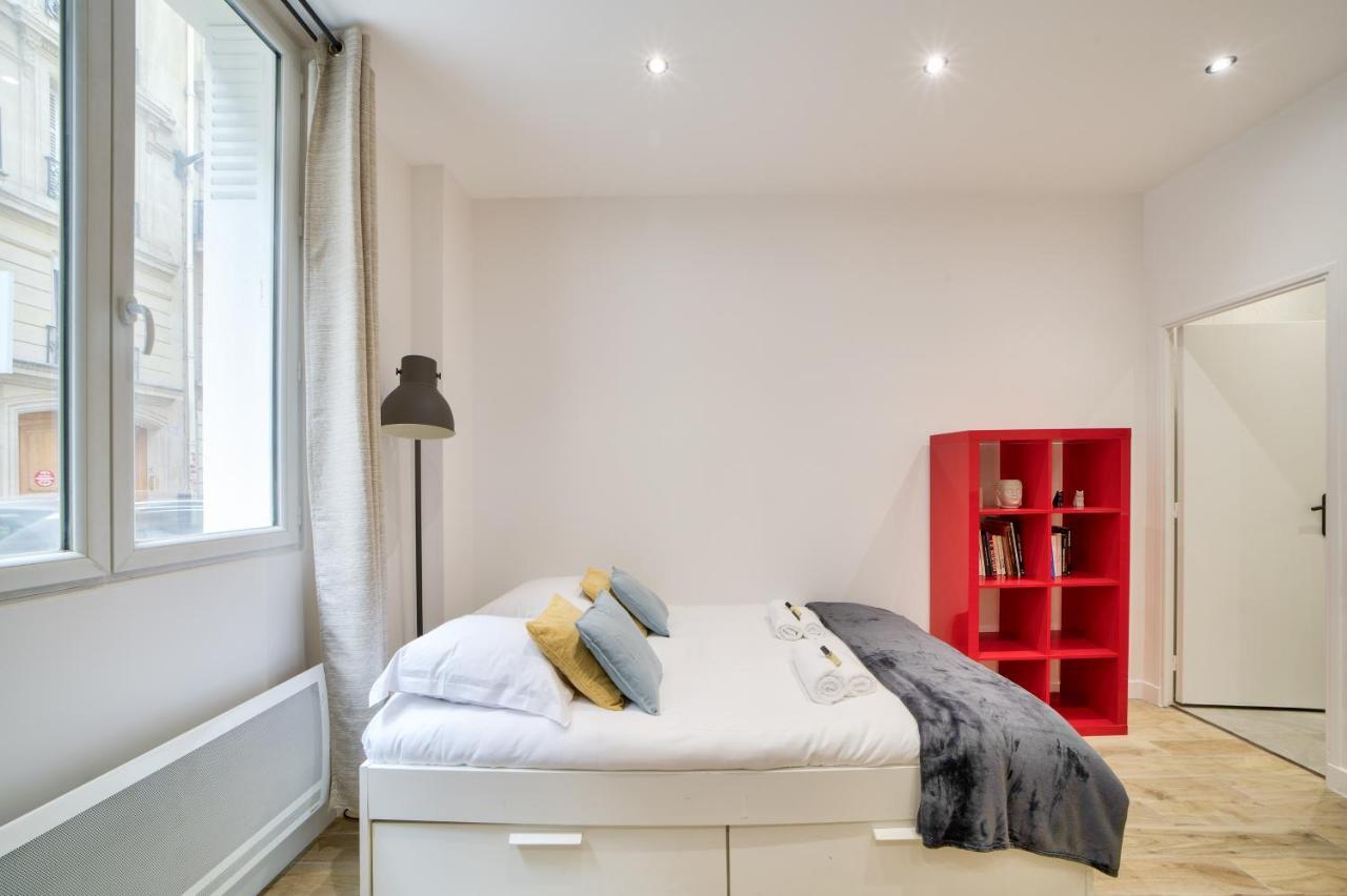 Beautiful Studio - Champs Elysees Paris Luaran gambar